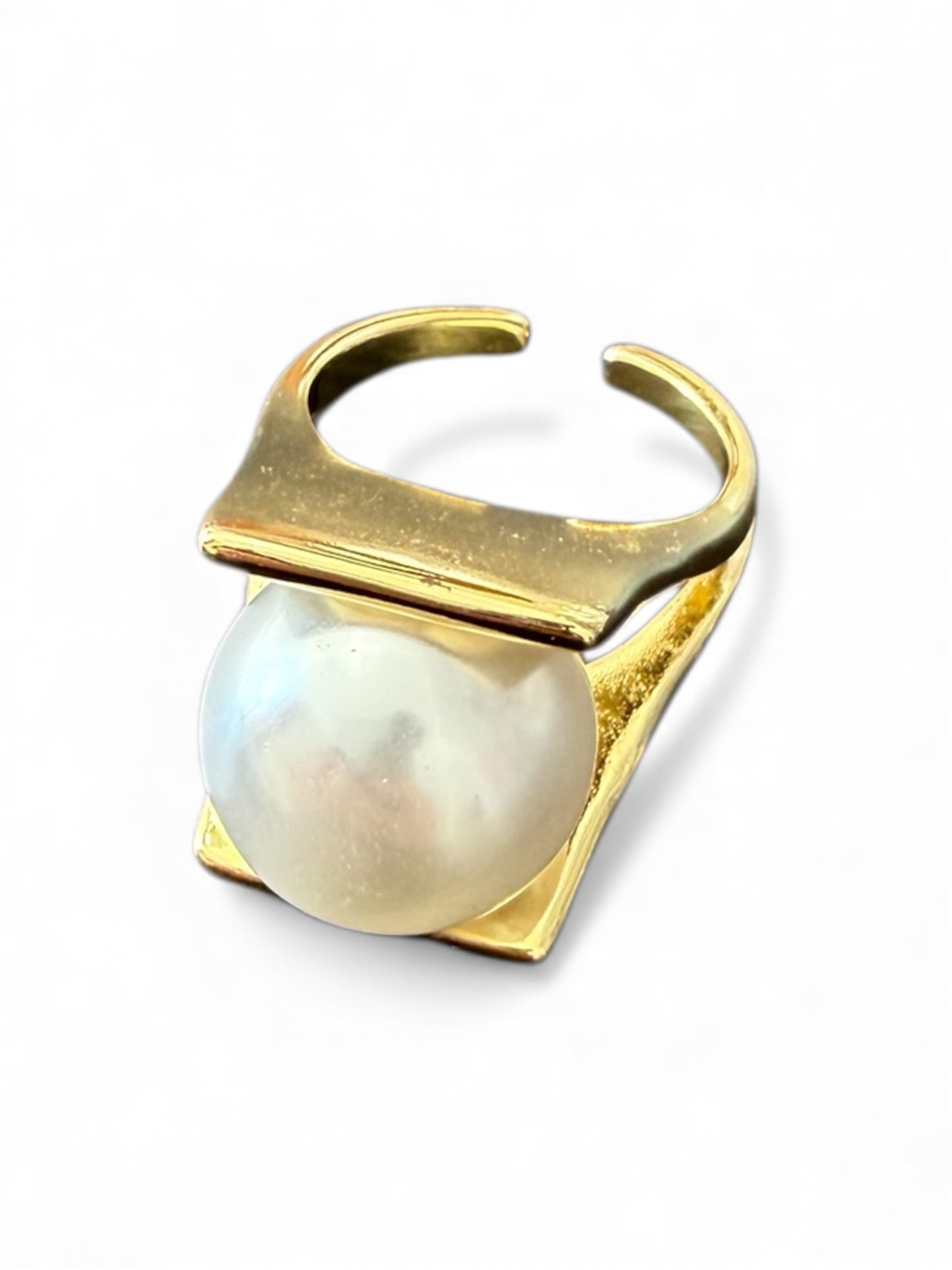 Golden Pearl Ring