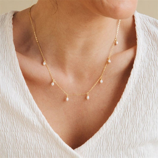 Little pearls necklace
