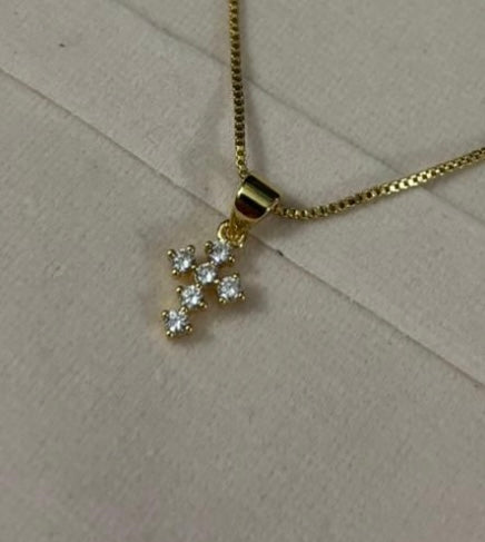 Cristal’s Minimalist Cross Charms