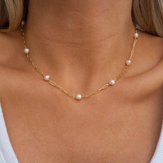 Glow & Pearls Chain